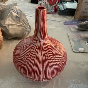 Decorative ceramic vase